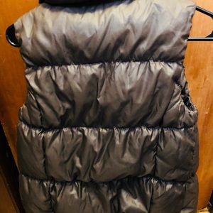Gap puffer vest